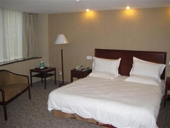 נינגבו Greentree Inn Tianyi Plaza מראה חיצוני תמונה